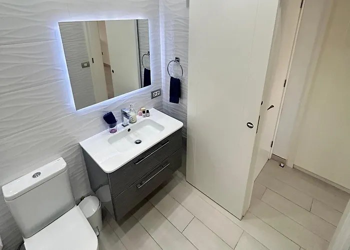 Stunning 2 Bedroom In Cristianos K203 Apartamento *